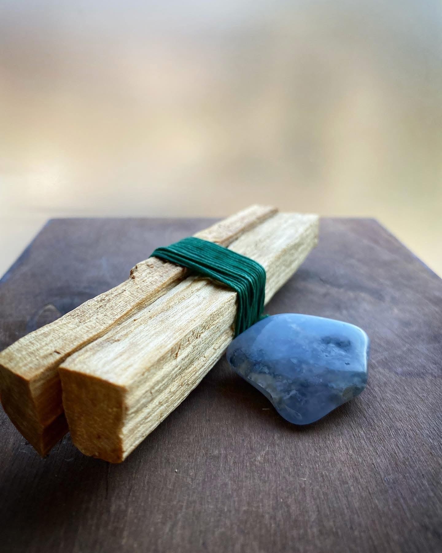 Palo Santo (две дрвца + гратис кристал)